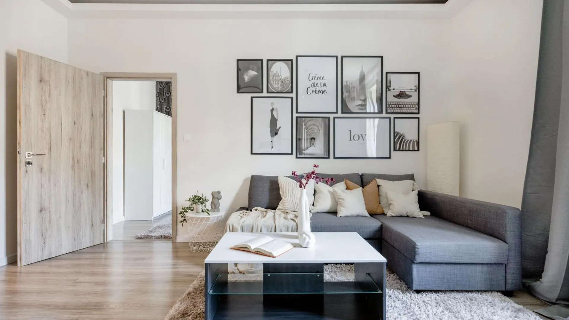 Luxe, Minimal 3Dbr Apt-Stunning New York Cafe View Budapest