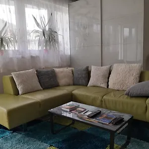  Appartement 1,5 Szobás Terasszal,közel A Széchenyi Fürdőhöz